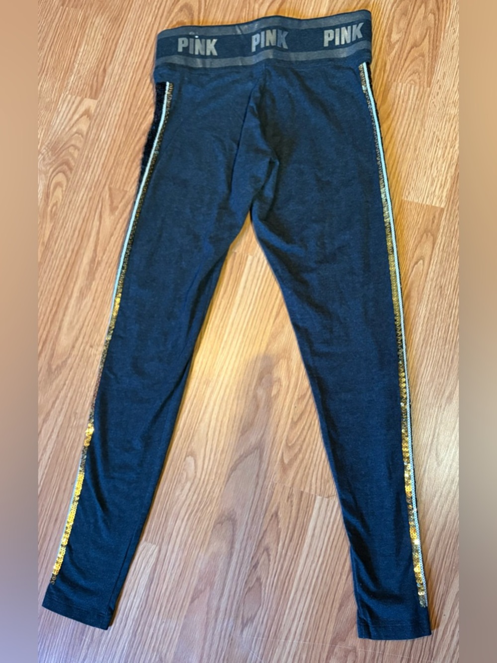 PINK Victoria's Secret Women's Black Logo Graphic Sequin Legging Size Small - Picture 5 of 5